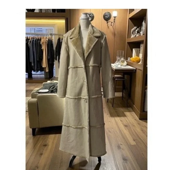 Chic Tan Teddy Jacket for Women - Picture 1 of 5